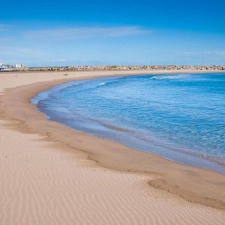 Vacansis Habitaciones De Hostal A Primera Linea De Playa En Кульєра Екстер'єр фото