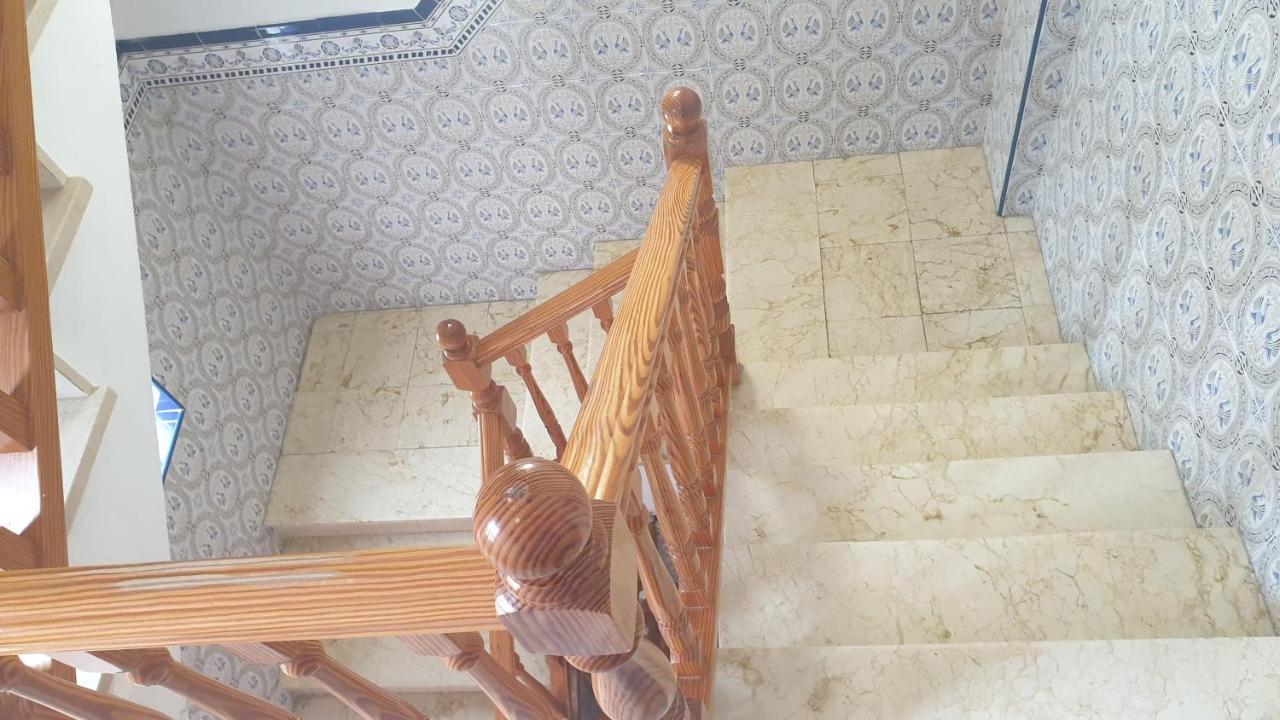 Vacansis Habitaciones De Hostal A Primera Linea De Playa En Кульєра Екстер'єр фото